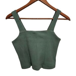 American Eagle Outfitters Green Ribbed‎ Crop Tank Top